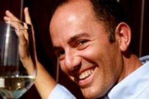 “Assovini ha messo assieme le forze ed oggi ci stiamo lanciando nel “Consorzio Doc Sicilia” per portare il vino e il nostro valore nel mondo. Dal 16 ottobre inizieremo la promozione sui mercati extra Ue”. Così Antonio Rallo presidente Assovini