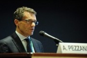 La post-industrializzazione del ’900 ha stravolto il rapporto tra cibo e società globali, ma strada facendo ha perso il suo valore etico per farsi business: a WineNews l’opione del Nutrizionista Andrea Pezzana, dell’Università di Pollenzo