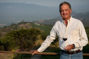 Un rito antico che guarda al futuro, quello della ricolmatura, che oggi ha reso omaggio al Tignanello 1971, vino che, con il Sassicaia, che ha segnato il rinascimento dell’enologia toscana ed italiana nel mondo. A WineNews il Marchese Piero Antinori