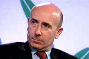 “Gli spunti di Carlo Petrini sono sempre molto interessanti. Ma non penso che Expo non abbia ancora un’anima, ma se con le strutture siamo a buon punto, sul resto c’è ancora da fare”. Così Roberto Arditti, direttore comunicazione Expo2015