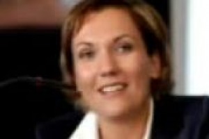 Spesso si sente parlare di distillazione ma di cosa si tratta nello specifico? Lo abbiamo chiesto a Lara Sanfrancesco, Direttore di AssoDistil, l’Associazione Nazionale Industriali Distillatori di Alcoli e Acquaviti