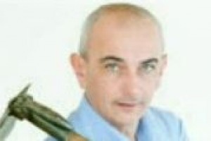 Un vitigno ‘‘fillossera free’’, un vino fatto come 3.000 anni fa: l’Armenia riscopre l’Areni, grazie a un imprenditore italo-armeno, all’enologo Alberto Antonini e all’agronomo Stefano Bartolomei, che a WineNews racconta i segreti di una storia unica