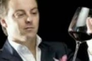 ‘‘Best italian wine awards - i 50 migliori vini d’Italia’’: A WineNews il sommelier campione del mondo, Luca Gardini, alza il velo sulla manifestazione che il 24 settembre a Milano svelerà i migliori vini del Belpaese
