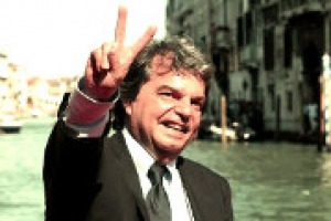 Il freno alla crescita del settore enoico? La burocrazia. La pensa così anche l’ex Ministro per la Pubblica Amministrazione Renato Brunetta, che, a WineNews, racconta il suo approdo nel mondo del vino, con un pugno di ettari fuori Roma ...