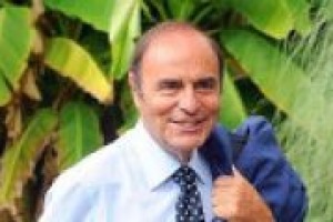 ‘‘Di vini buoni se ne fanno tantissimi in Italia e nel mondo. Conquistarsi uno spazio nel mercato è una sfida dura, ma affascinante’’: le parole da produttore del giornalista Bruno Vespa, nel mondo del vino con ‘‘Masseria Cuturi’’, in Puglia