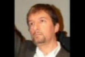 Vendita diretta in cantina, piattaforme per il commercio on-line e filiera corta: non sono la soluzione di tutti i problemi, ma frecce in più all’arco del vino italiano. È il pensiero di Roberto Burdese, presidente di Slow Food Italia