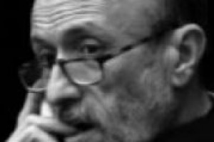 ‘‘Il vino oggi deve ‘‘ritarare il governo del limite’’: in tempi di vacche grasse non aumentare troppo i prezzi, e quando arriva la crisi deve tenere la schiena dritta e non abbassarli troppo’’. Queste le parole di Carlo Petrini, patron di Slow Food