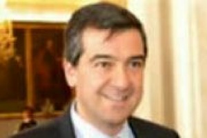 Le cantine sono sempre più trasmissione di cultura dei propri territori, specie in Sicilia, dove la vendemmia dura 90 giorni, trainando il turismo. Ne abbiamo parlato con l’assessore all’agricoltura della Regione siciliana, Dario Cartabellotta