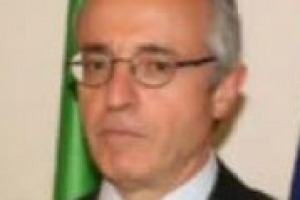 Destinare parte delle risorse dell’Imu sui fabbricati agricoli per la promozione dei territori dell’eccellenza enogastronomica? Per ora non s’ha da fare. Il perché lo spiega a WineNews il Ministro delle Politiche Agricole Mario Catania