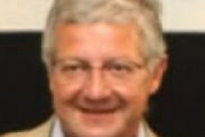 Ancora Amarone: le iniziative delle ‘‘Famiglie dell’Amarone d’arte’’, le battaglie normative e le scelte produttive nelle parole di Stefano Cesari della Cantina Brigaldara. La vicenda di un territorio con problemi comuni a tante zone d’Italia