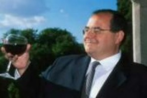 Arriva la carta aziendale del vino, che nascerà da un'idea di Stefano Cinelli Colombini (Fattoria dei Barbi di Montalcino), in collaborazione con Carifin Italia Spa