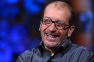 Tra il sacro, il vino, ed il profano, la satira, il comico Dario Vergassola racconta a WineNews il suo complesso e peculiare rapporto con il mondo di Bacco, dal vino della propria terra, la Liguria, alla scoperta dell’Amarone con Marilisa Allegrini