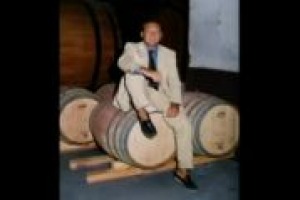 Previsioni vendemmia 2008: ‘per le qualità da rosato, negramaro e malvasia, una qualità molto buona e un leggero calo quantitativo’. Il commento di Piernicola De Castris dell’omonima azienda salentina