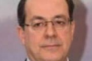 Dall’Ocm tanti fondi per la promozione, ma i produttori di vino chiedono più aiuti diretti all’export. Possibile? Il presidente della Commissione Agricoltura del Parlamento Europeo, Paolo De Castro: ‘‘No, dobbiamo saper spendere i soldi che abbiamo’’