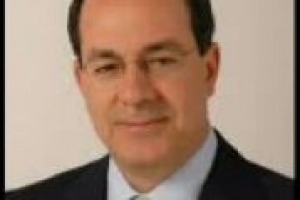 ... ‘ma i controlli sulle certificazioni dovranno essere affidati a enti terzi, i consorzi non possono autocontrollarsi’. Questa la priorità del prossimo Governo in materia di vino per De Castro