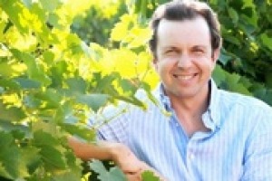 “Produrre vini all’estero con nomi che rimandano alle nostre denominazioni, scredita produttori e Consorzi. Il Ttip, con gli States, è un accordo fondamentale, e noi vogliamo vedere tutelate le nostre eccellenze”. Così Domenico Zonin, presidente Uiv