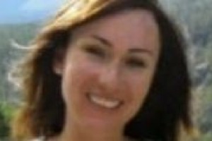 Con 3.000 copie vendute in 7 giorni, continua il ‘‘road show’’ di ‘‘Roma Caput Vini’’ di Giovanni Negri, il 2 dicembre a Castello Banfi (Montalcino). E la coautrice Elisabetta Petrini ci svela alcune curiosità sull’origine dei nomi di famosi vini ...