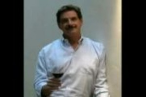 Focus - Vendemmia 2007: ‘Una raccolta qualitativamente a macchia di leopardo’: l’analisi dell’enologo Carlo Ferrini, superconsulente di grandi aziende dal Nord al Sud d’Italia Focus - Vendemmia 2007: ‘Una raccolta qualitativamente a macchia di leopardo’: l’analisi dell’enologo Carlo Ferrini, superconsulente di grandi aziende dal Nord al Sud d’Italia
