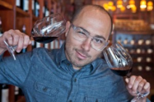 Da John Malkovich che ama Supertuscan e Brunello, a Emma Thompson che va matta per i vini di Borgogna e lo Chardonnay, “The Grape Trotter” Filippo Bartolotta che ha curato il “dream tasting” per gli Obama in Toscana svela le passioni enoiche dei vip