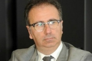 “Vogliamo che sia introdotta una materia di studio, nelle scuole superiori, sulla storia della cultura del vino. Dobbiamo formare personale competente su cosa produciamo in Italia”. Così Fiorio, Vicepresidente Commissione Agricoltura della Camera