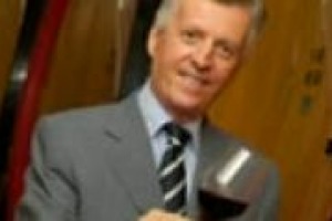 ‘‘Dopo 45 vendemmie, la cosa più importante che ho imparato è che ci vuole il massimo rispetto e la massima cura sia per la vigna che per il vino in cantina’’. A WineNews, i consigli di uno degli enologi più importanti del Belpaese, Franco Giacosa