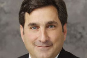 E & J Gallo Winery, la più grande azienda privata al mondo di produzione, distribuzione ed importazione di vino, punta a costruire un nuovo polo nel mondo del lusso, partendo dall’Italia. lo spiega a WineNews il general manager Roger J. Nabedian