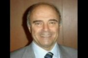 ‘Un bicchiere di vino rosso a pasto non fa male nè alle donne in gravidanza nè al feto’. L’endocrinologo Andrea Genazzani a winenews.tv: ‘e i vecchi dicevano che il vino fa buon sangue...’