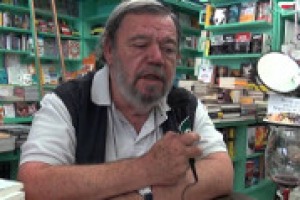 A tu per tu con Gianni Mura, maestro del giornalismo italiano, firma de “La Repubblica” e grande eno-appassionato, sul vino italiano oggi e, parafrasando Conte che canta Bartali, quanta strada hanno fatto i suoi territori. Tra Giro d’Italia e calcio