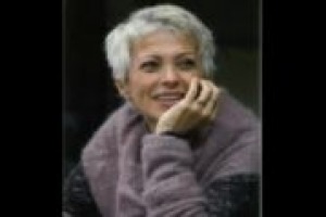 ‘Mai fragole a dicembre’, è il titolo dell'ultimo libro della giornalista Licia Granello de ‘La Repubblica’, che invita a ritrovare la stagionalità dei cibi, non solo per motivi di gusto o qualità...