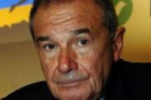 Quando una piccola realtà vinicola, inserita in un contesto importante dal punto di vista paesaggistico e turistico come quello delle Cinque Terre, diventa strumento di rilancio: lo Sciacchetrà nelle parole dell’onorevole vigneron Luigi Grillo