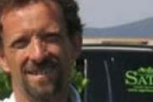 Itaca, non solo la petrosa isola di Ulisse, ma il primo protocollo italiano per il calcolo dell’impronta carbonica in cantina, dello studio agronomico Sata con l’Università di Milano. Ne abbiamo parlato con uno dei curatori, il prof. Pierluigi Donna