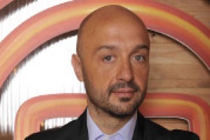 Dalla voglia di “vino e cibo italiano che è altissima in tutto il mondo”, alle polemiche su Masterchef, che “però da quando va in onda ha visto aumentare le iscrizioni dei giovani alle scuole alberghiere”. A WineNews le parole di Joe Bastianich