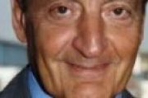 ‘‘Il vino italiano torna a volare negli Usa in quantità e qualità, anche grazie ad un cambio euro-dollaro stabile ed a un ridimensionamento dei vini australiani e sudamericani’’. Parola di Lucio Caputo, presidente dell’ Italian Wine & Food Institute