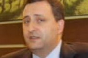 ‘‘Le leggi su alcol e guida colpiscono chi già beve con coscienza, e si fa carico di un peso morale anche superiore a quanto chiede la legge. Chi vuole sballare, invece, non lo ferma nessuno’’. Così Lucio Mastroberardino, presidente Uiv