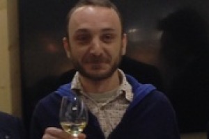 È possibile legare il turismo ad un brand regionale che mette insieme tutti i prodotti di una terra e riuscire a pubblicizzarlo in una guida di respiro internazionale? A spiegarne le difficoltà, Luigi Farrauto, autore della Guida Lonely Planet