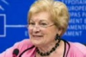 In Europa le differenze tra i diversi Paesi dell’Ue rischiano spesso di rendere difficile una sintesi: a WineNews, Astrid Lulling, decano degli Europarlamentari e membro della Commissione Agricoltura