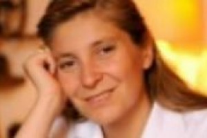 Natura, accoglienza e bere consapevole: ecco Cantine Parte 2010. Le parole di Chiara Lungarotti, presidente del Movimento per il Turismo del Vino: ‘‘il pubblico viene nelle nostre cantine perché vuole conoscere i territori, il vino e la sua storia’’