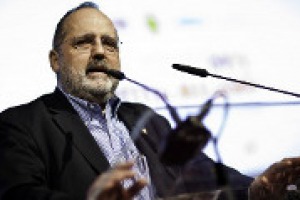 L’importanza della guida Michelin per la cucina italiana è fuori discussione, ma adesso dobbiamo essere noi a giudicare la nostra cucina nel mondo, ed a certificarne l’italianità. A WineNews, il deus ex machina di “Identità Golose”, Paolo Marchi