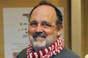 “La libertà di viaggiare, le scoperte, contro il protezionismo e il chiudersi in sé, è ciò che vogliamo affermare a “Identità Golose”, con la cucina frutto di migrazioni, con il viaggio dei prodotti, o di uno chef per migliorarsi”. Così Paolo Marchi