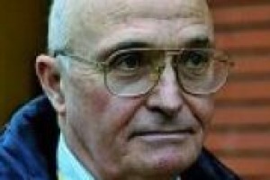 ‘‘I have a dream: via i nomi delle varietà dalle etichette dei vini italiani, mettiamo solo i territori, perché i vitigni si possono spostare ovunque, i territori no’’. Così Mario Fregoni, decano della ricerca vinicola in Italia ‘‘I have a dream: via i nomi delle varietà dalle etichette dei vini italiani, mettiamo solo i territori, perché i vitigni si possono spostare ovunque, i territori no’’. Così Mario Fregoni, decano della ricerca vinicola in Italia