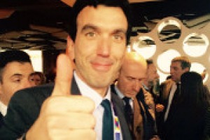 A WineNews da Expo le parole del Ministro delle Politiche Agricole Maurizio Martina: “grande apertura, che ci fa guardare ai sei mesi futuri con grande positività come abbiamo sempre fatto, perché certi del lavoro e delle forze messe in campo”