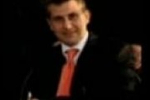 Le associazioni di categoria e le istituzioni superano le loro divisioni in favore di una comunicazione più chiara sul tema vino e guida. Il commento di Piero Mastroberardino, presidente Federvini