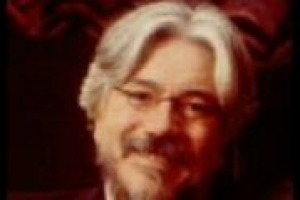 ‘Più paghi più godi’. Così il noto professor Meluzzi, spiega perchè un vino viene percepito come più buono se costa di più. ‘Si chiama dissonanza cognitiva, un meccanismo conosciuto per chi vende’