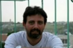 Qual è stato il peso nelle politiche agricole della neonata Italia del secondo Presidente del Consiglio della sua storia, Bettino Ricasoli? E quale il suo rapporto con il mondo del vino? Lo abbiamo chiesto a Michele Taddei, autore di ‘‘Siamo Onesti’’