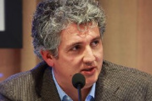 La tutela delle Denominazioni del vino italiano è forte, soprattutto in Ue. Ma è fondamentale puntare sull’origine geografica, e non sul vitigno, come spesso accaduto nel Belpaese. A WineNews Michele Antonio Fino dell’Università di Pollenzo La tutela delle Denominazioni del vino italiano è forte, soprattutto in Ue. Ma è fondamentale puntare sull’origine geografica, e non sul vitigno, come spesso accaduto nel Belpaese. A WineNews Michele Antonio Fino dell’Università di Pollenzo