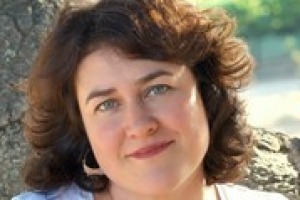 E se la via migliore per aggredire la grande Asia, e la Cina in particolare, per il vino italiano, fosse quella di partire dai mercati più piccoli, ma più evoluti per i nettari del Belpaese? Da Singapore Monica Larner di “The Wine Advocate”