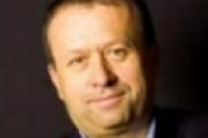 Il futuro del vino? Non sarà mai un prodotto di nicchia, ma avrà un ruolo minore che in passato, non sarà più la bevanda ‘‘universale come in passato’’. La ‘‘previsione’’ di Massimo Montanari, tra i massimi esperti di storia dell’alimentazione