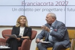 “Noi non abbiamo bisogno di grandi numeri perché non li faremo mai, ma facciamo il possibile per fare grandi vini”: storia, aspirazioni e futuro del Franciacorta, tra crescita di valore e biologico, per il Presidente del Consorzio Vittorio Moretti