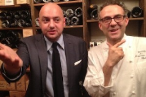 “Il vino nell'alta ristorazione funziona, e segue l'evoluzione della competenza dei consumatori. Prosecco, Sicilia e vini di territorio quelli che vanno meglio”. A WineNews Giuseppe Palmieri, sommelier della Francescana di Modena di Bottura