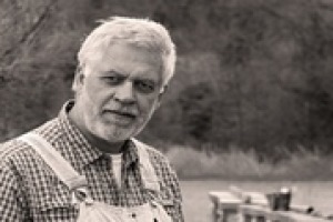 L’apicoltura oggi è “un vaso di coccio” tra l’industria dei pesticidi e cambiamenti climatici che devastano le produzioni, ma un altro modello è possibile, secondo Francesco Panella, apicoltore e presidente dell’associazione di categoria Unaapi